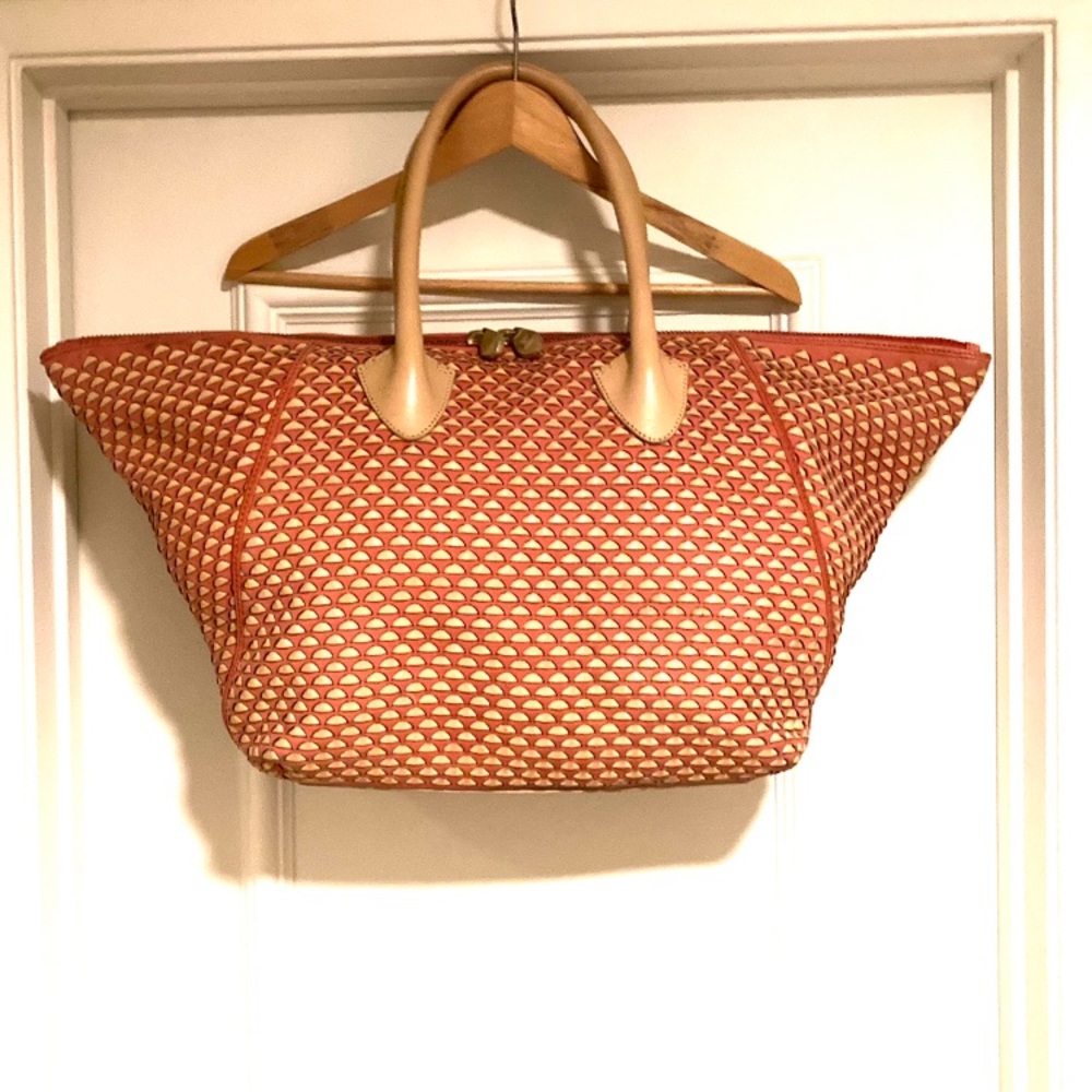 Pour La Victoire Leather basketweaved Authentic Extra Large Tote  Tan/Orange - Picture 5 of 16